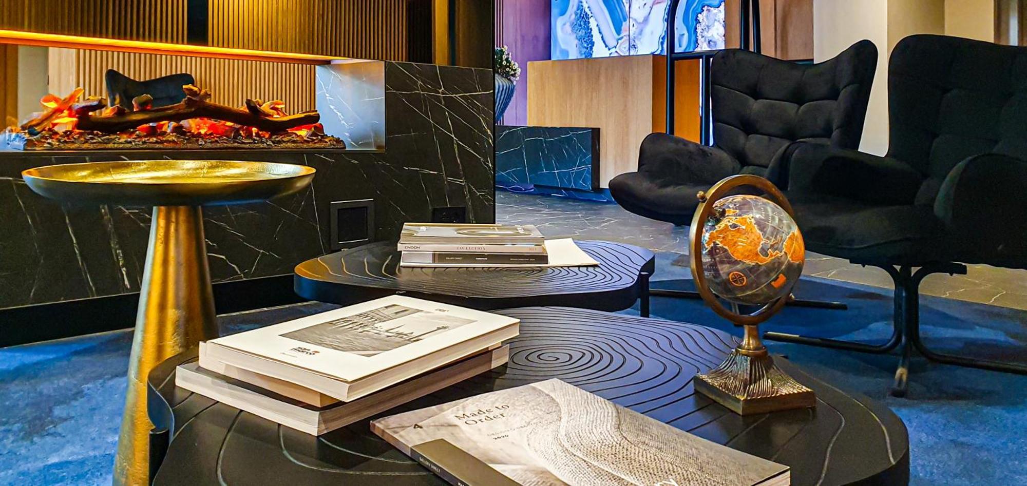 Hotel Bucura Кэлимэнешти Экстерьер фото